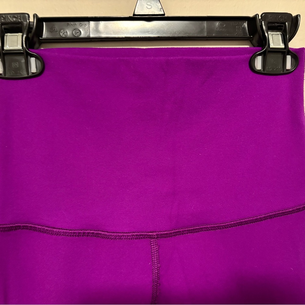 Lululemon Wunder Under Pant III (Brushed)—Tender Violet | size 2 - Picture 7 of 10